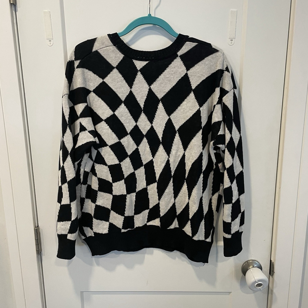 Disney Womens Mickey Mouse Checkered Crewneck Lightweight Sweater Sz. Large - Picture 2 of 4